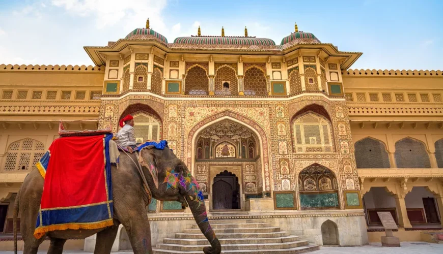 TourJaipur.com is a travel website for tourists visiting Jaipur, offering customized tours and comprehensive travel information.